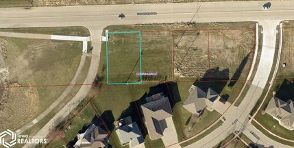 Homesite for sale in Marshall County, Iowa
