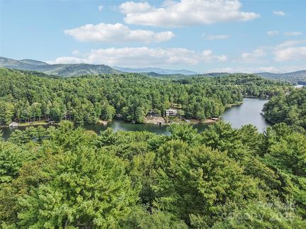 Homesite for sale in Transylvania County, North Carolina