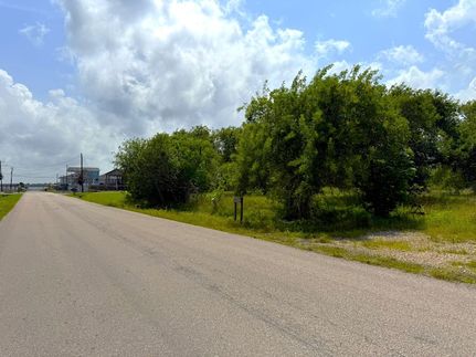 Homesite for sale in Galveston County, Texas
