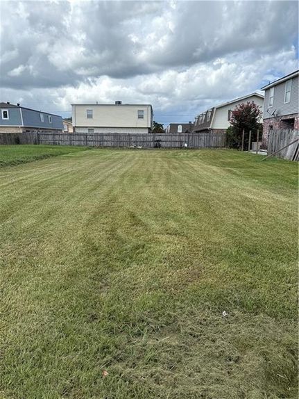 Homesite for sale in Jefferson Parish, Louisiana