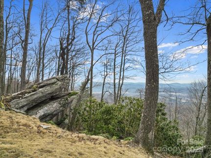 Homesite for sale in Henderson County, North Carolina