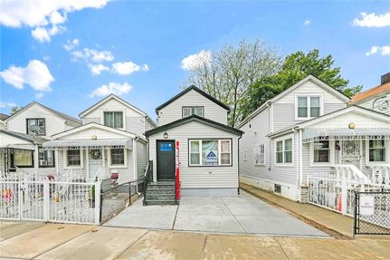 House for sale in Queens County, New York