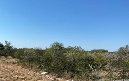 Land for sale in Uvalde County, Texas