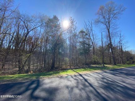Homesite for sale in Roane County, Tennessee