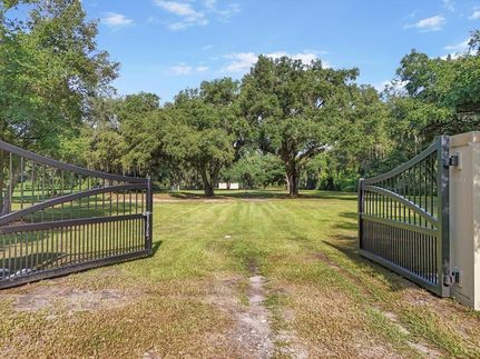 Homesite for sale in Hillsborough County, Florida