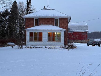 House for sale in Waupaca County, Wisconsin