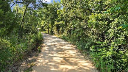 Homesite for sale in Henderson County, Texas