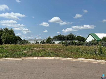 Homesite for sale in Lincoln County, South Dakota