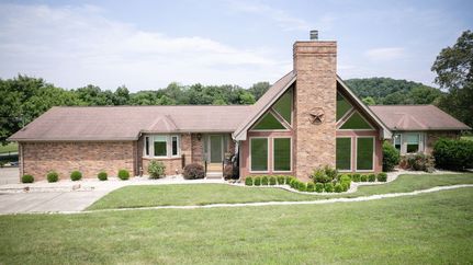 House for sale in Cheatham County, Tennessee