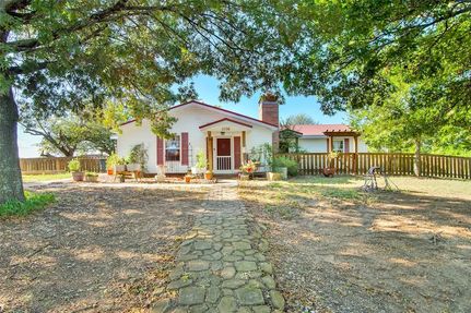 House for sale in Grayson County, Texas