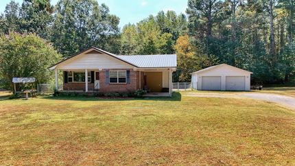 House for sale in Weakley County, Tennessee