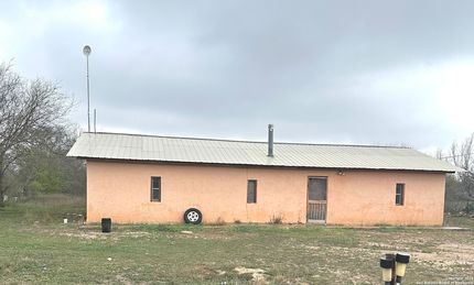 Land for sale in Uvalde County, Texas