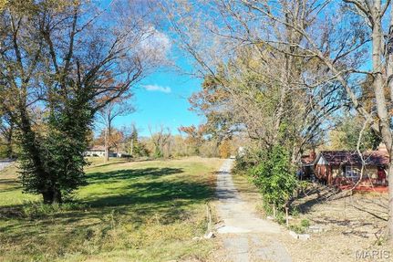 Homesite for sale in Saint Louis County, Missouri