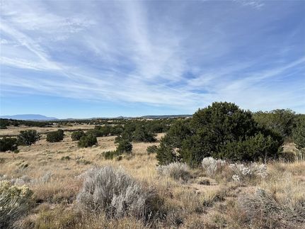 Homesite for sale in Santa Fe County, New Mexico