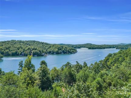 Homesite for sale in Rutherford County, North Carolina