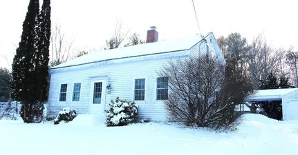 House for sale in Knox County, Maine