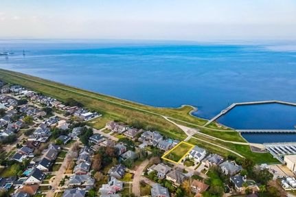 Homesite for sale in Jefferson Parish, Louisiana