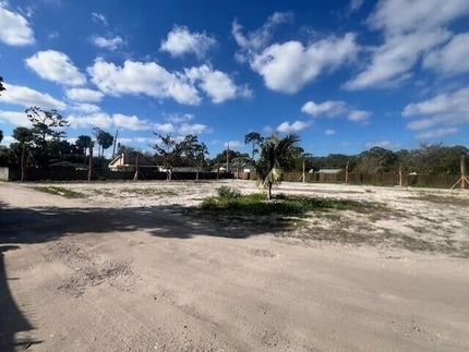 Homesite for sale in Palm Beach County, Florida
