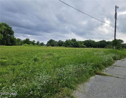 Homesite for sale in Crawford County, Kansas