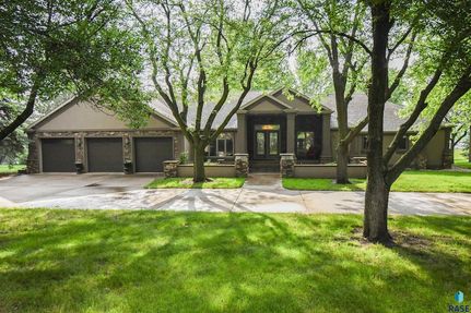 House for sale in Lincoln County, South Dakota