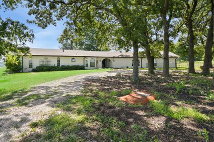 Farm and Ranch in Carter County, Oklahoma