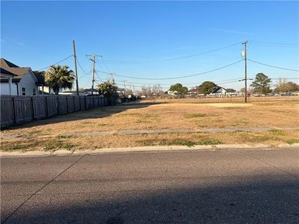 Homesite for sale in Saint Bernard Parish, Louisiana