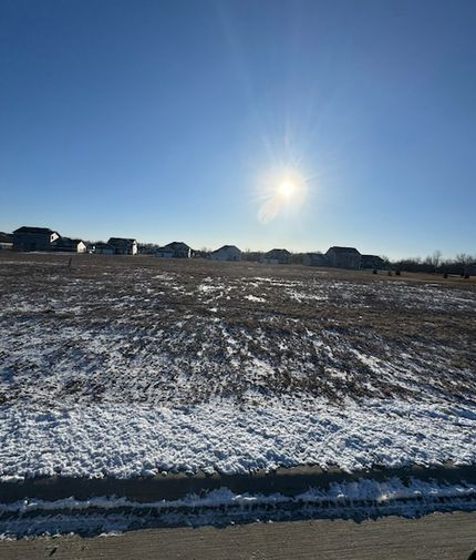 Homesite for sale in Scott County, Iowa