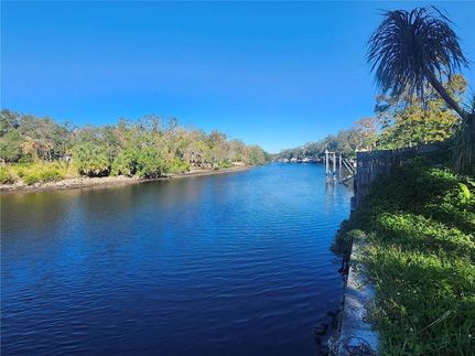 Lakefront Property for sale in Hillsborough County, Florida