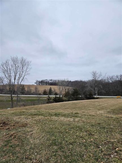 Homesite for sale in Washington County, Iowa