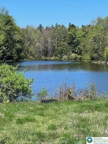 Homesite for sale in Lackawanna County, Pennsylvania