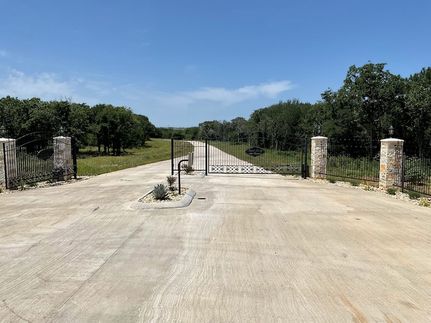 Homesite for sale in Johnson County, Texas