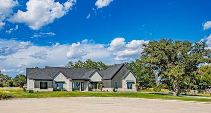 House for sale in Hood County, Texas