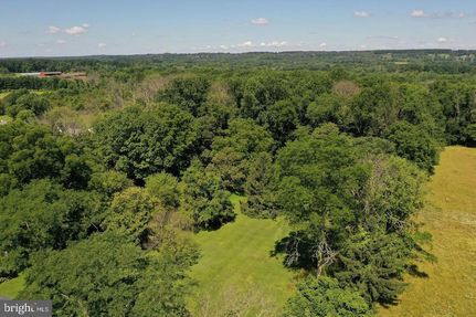 Homesite for sale in Bucks County, Pennsylvania