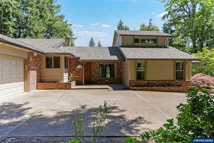 House for sale in Marion County, Oregon