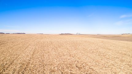 Land for sale in Dickinson County, Iowa