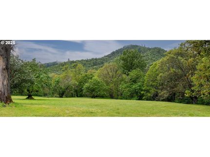 Homesite for sale in Jackson County, Oregon