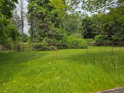 Land for sale in Hampden County, Massachusetts