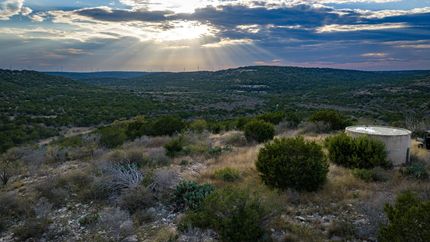 Farm and Ranch in Val Verde County, Texas