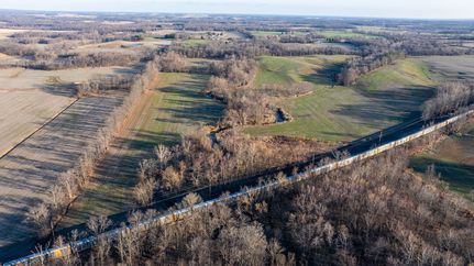 Land for sale in Jefferson County, Illinois