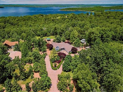 Lakefront Property for sale in Marion County, Arkansas