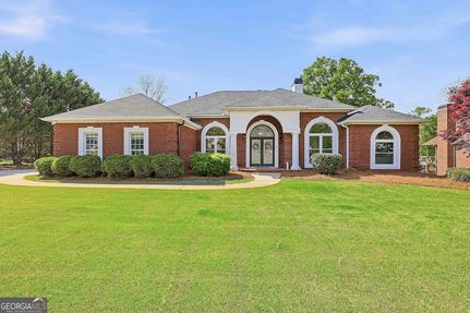 Lakefront Property for sale in Coweta County, Georgia