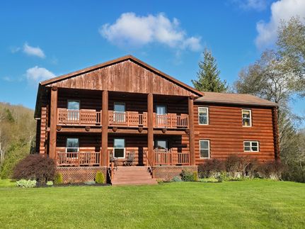 Farm and Ranch in Chenango County, New York