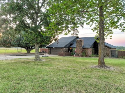 Farm and Ranch for sale in Okfuskee County, Oklahoma