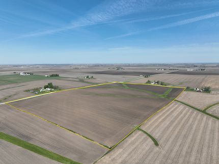 Farm and Ranch for sale in Benton County, Iowa