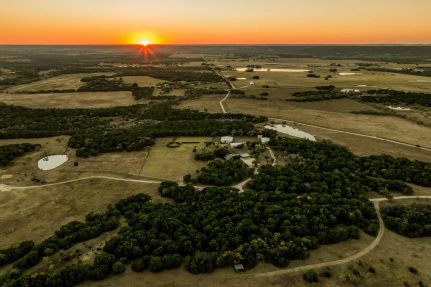 House for sale in Palo Pinto County, Texas