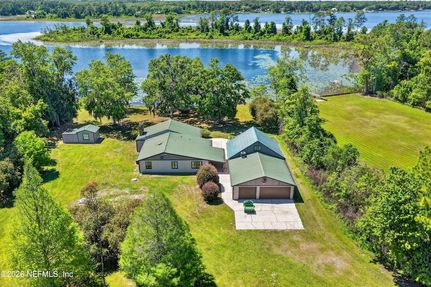 Lakefront Property for sale in Putnam County, Florida