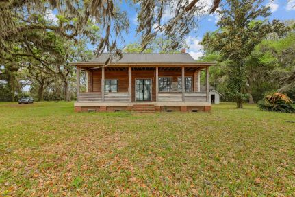 Lakefront Property for sale in Glynn County, Georgia