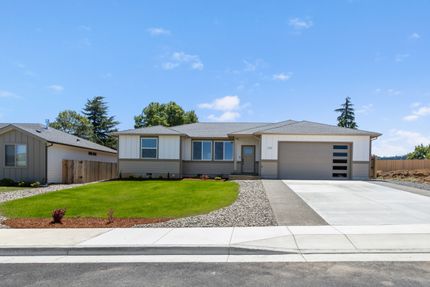 Farm and Ranch for sale in Douglas County, Oregon