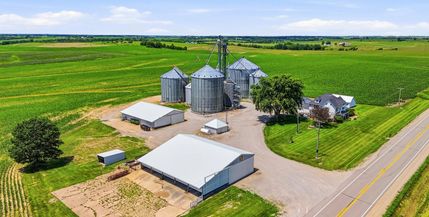 Land for sale in Cedar County, Iowa