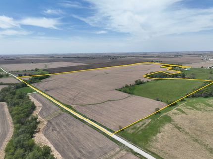 Farm and Ranch for sale in Benton County, Iowa